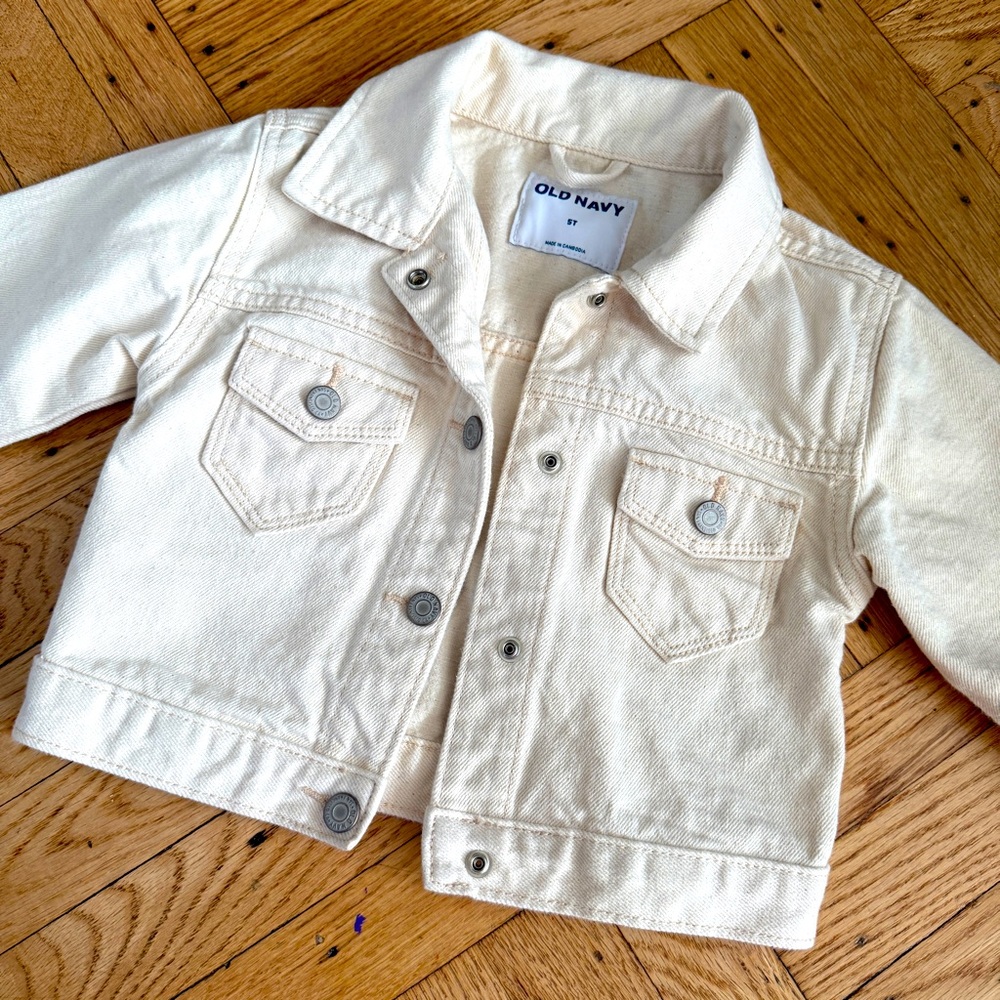 Old Navy Denim Jacket for girl in cream / beige color 5T